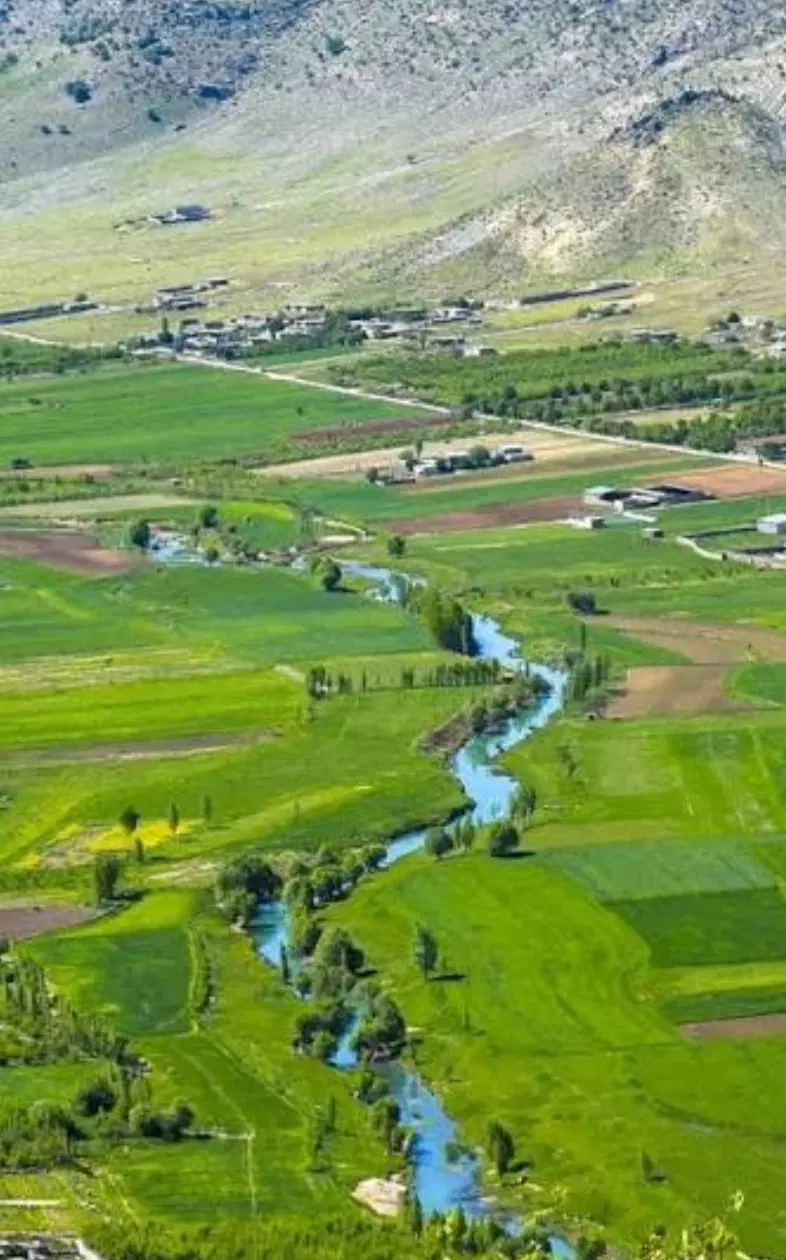 زمین در منطقه خوش اب و هوای دشتروم یاسوج