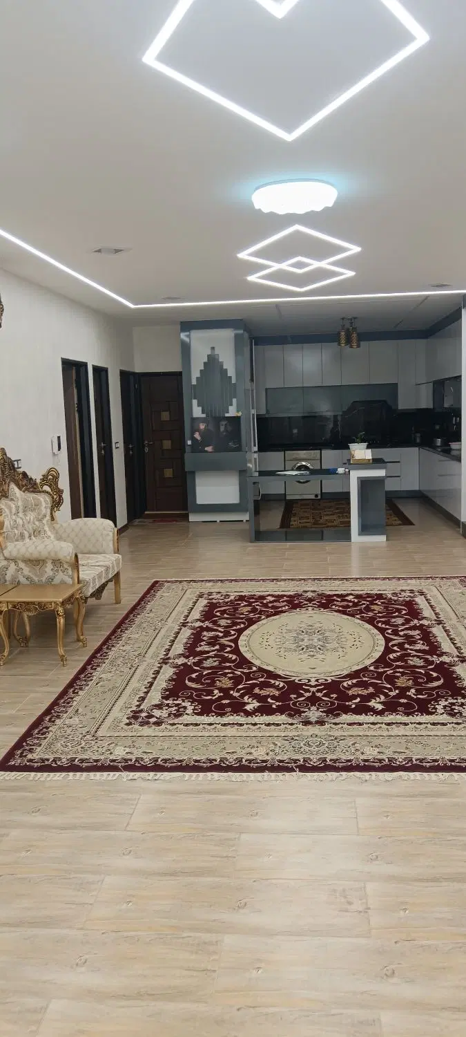 فروش و معاوضه منزل  یک طبقه سند دار شهرک ازادگان