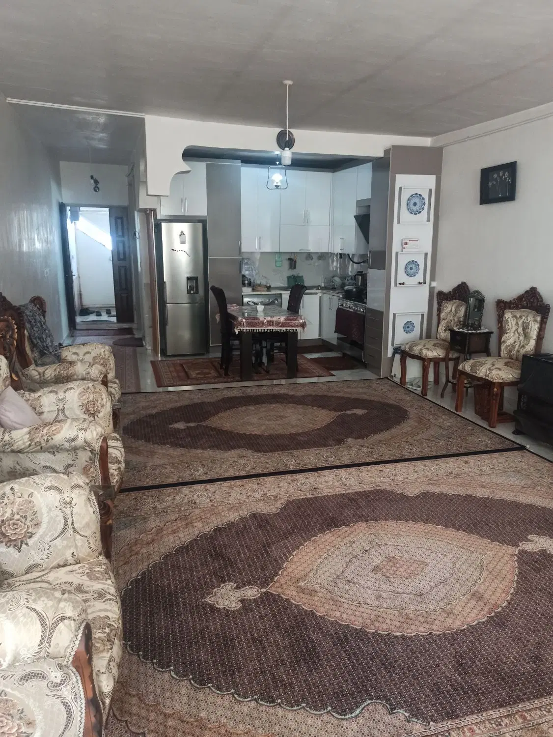 خانه ویلایی.