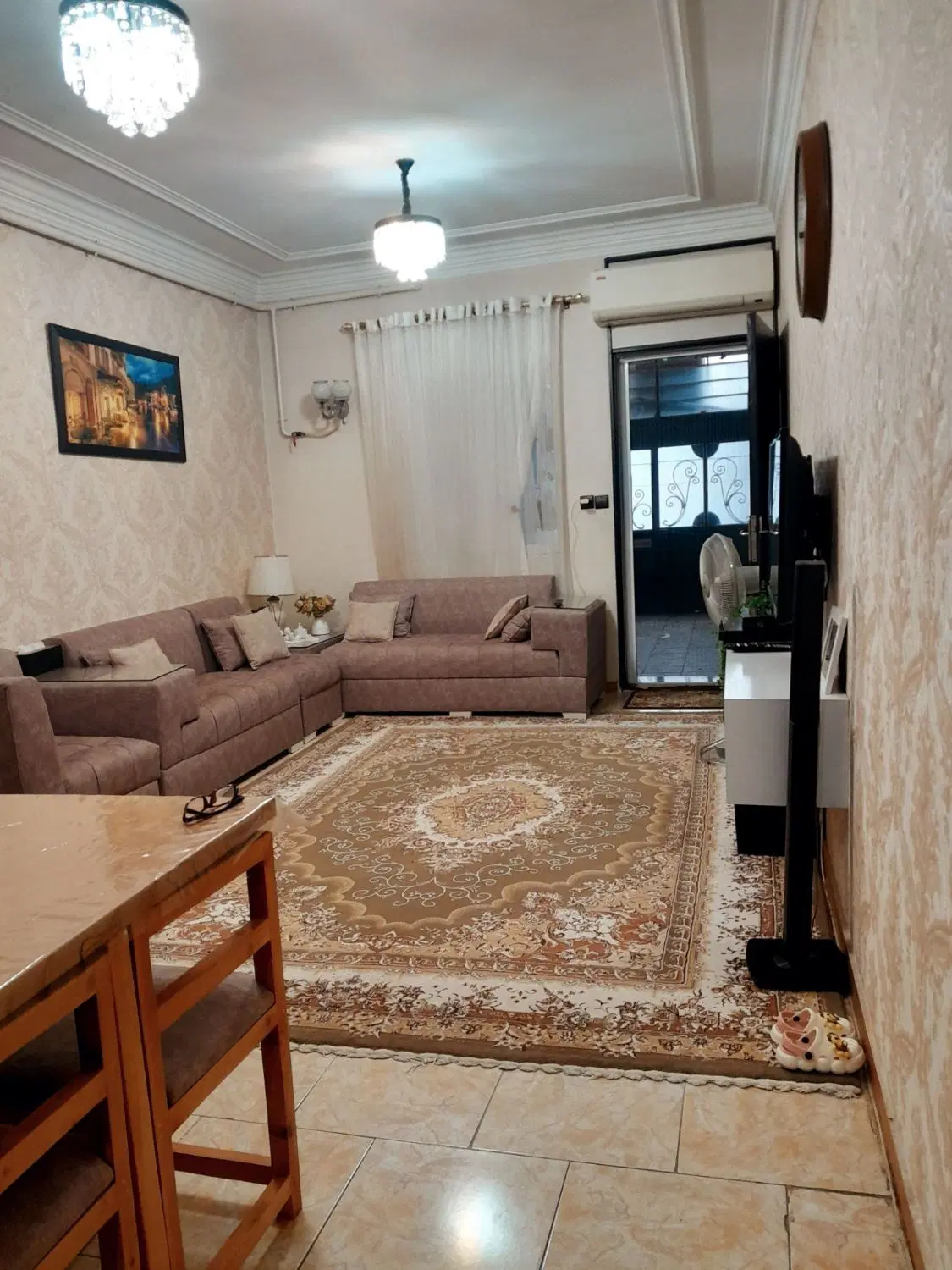 سوئیت کرسی بلندحمیدیان پارک دانشجو