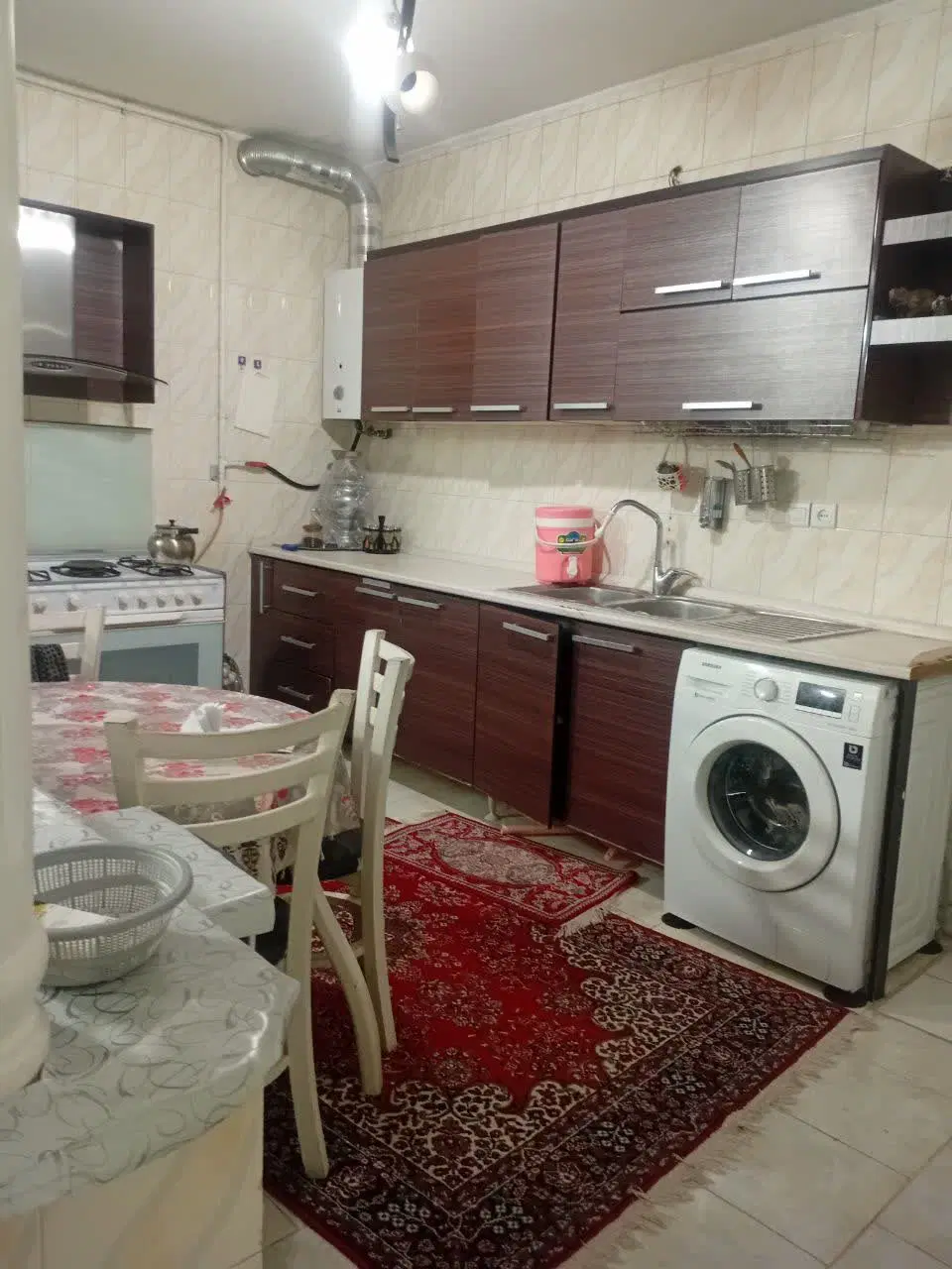 اجاره طبقه اول منزل ویلایی خیابان امام خمینی