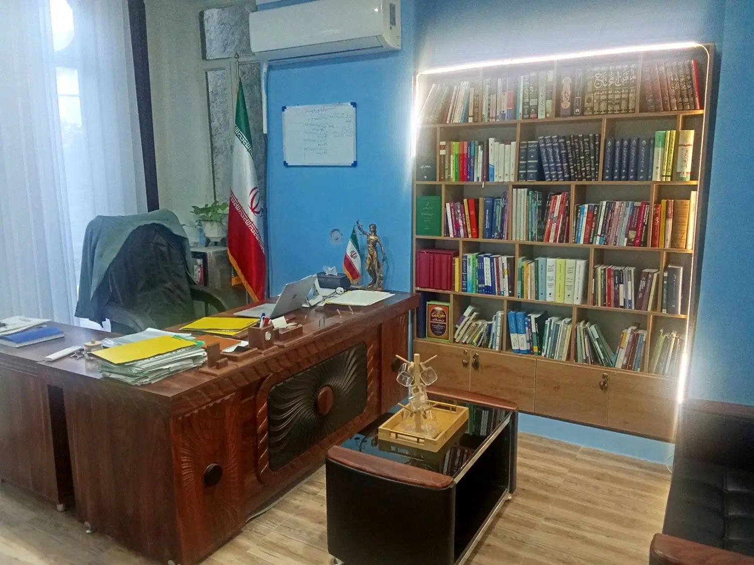 اجاره تایم سر صبح از ساعت ۸ الی ۱۵ عصر دفتر مذکور