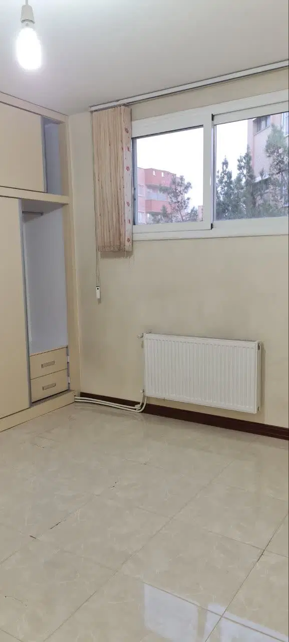 ۱۰۲ متر طبقه اول روشن شهر