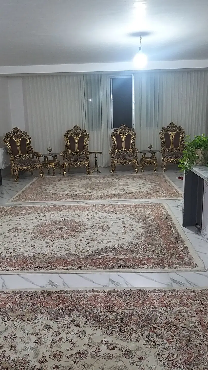 آپارتمان در خیابان تندرستی پشت دیوار دهکده