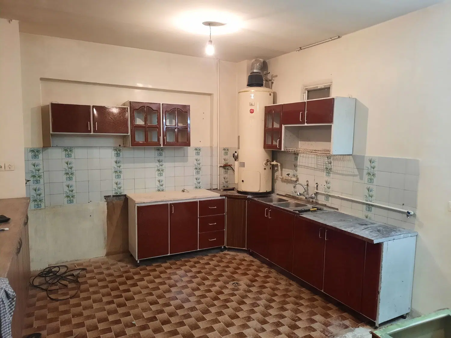 اجاره منزل دو خوابه بلوار امام سجاد ۱۰۰ متری