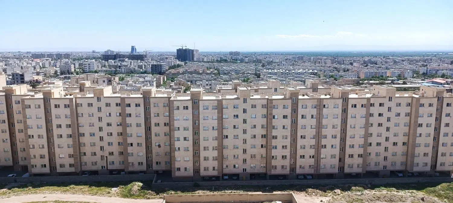 واحد ۱۲۶متر برج ۲۲بهمن