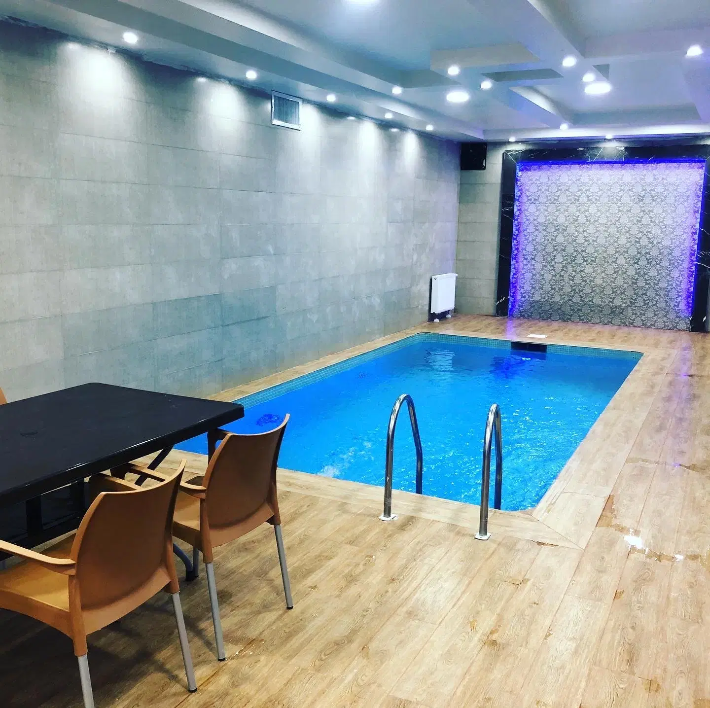 اجاره روزانه ویلادرکرج محمدشهر