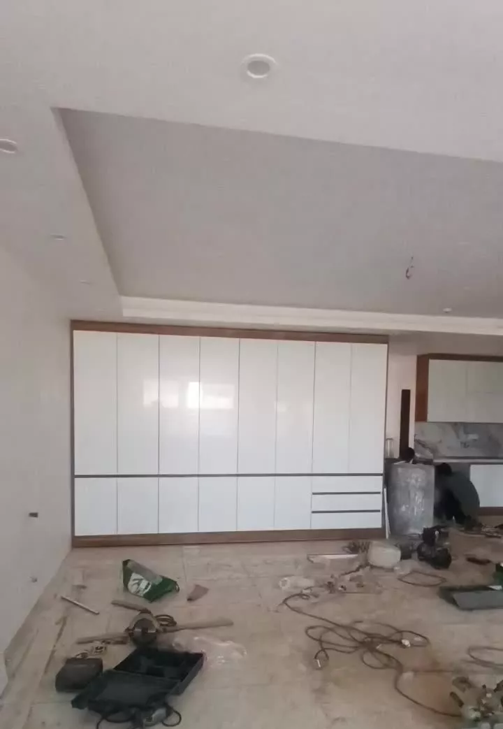 فروش ۱۵۲متری کلید اول