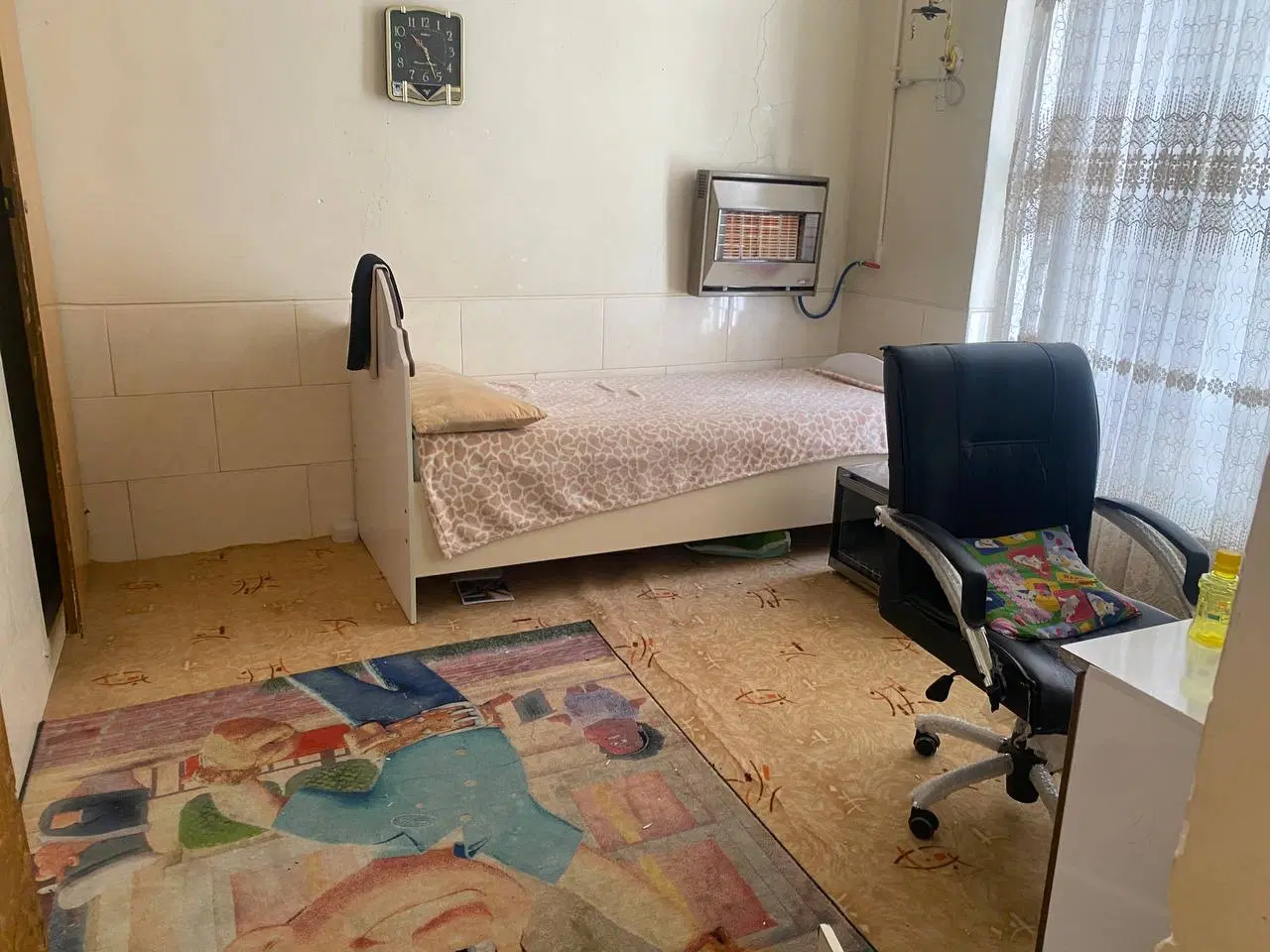 دو خواب دربست در از حیاط