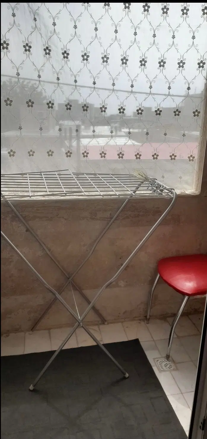 خونه دلباز و تمیژ و نورگیر عالی