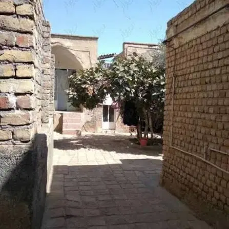 ملک کلنگی چهارراه راه رسولی