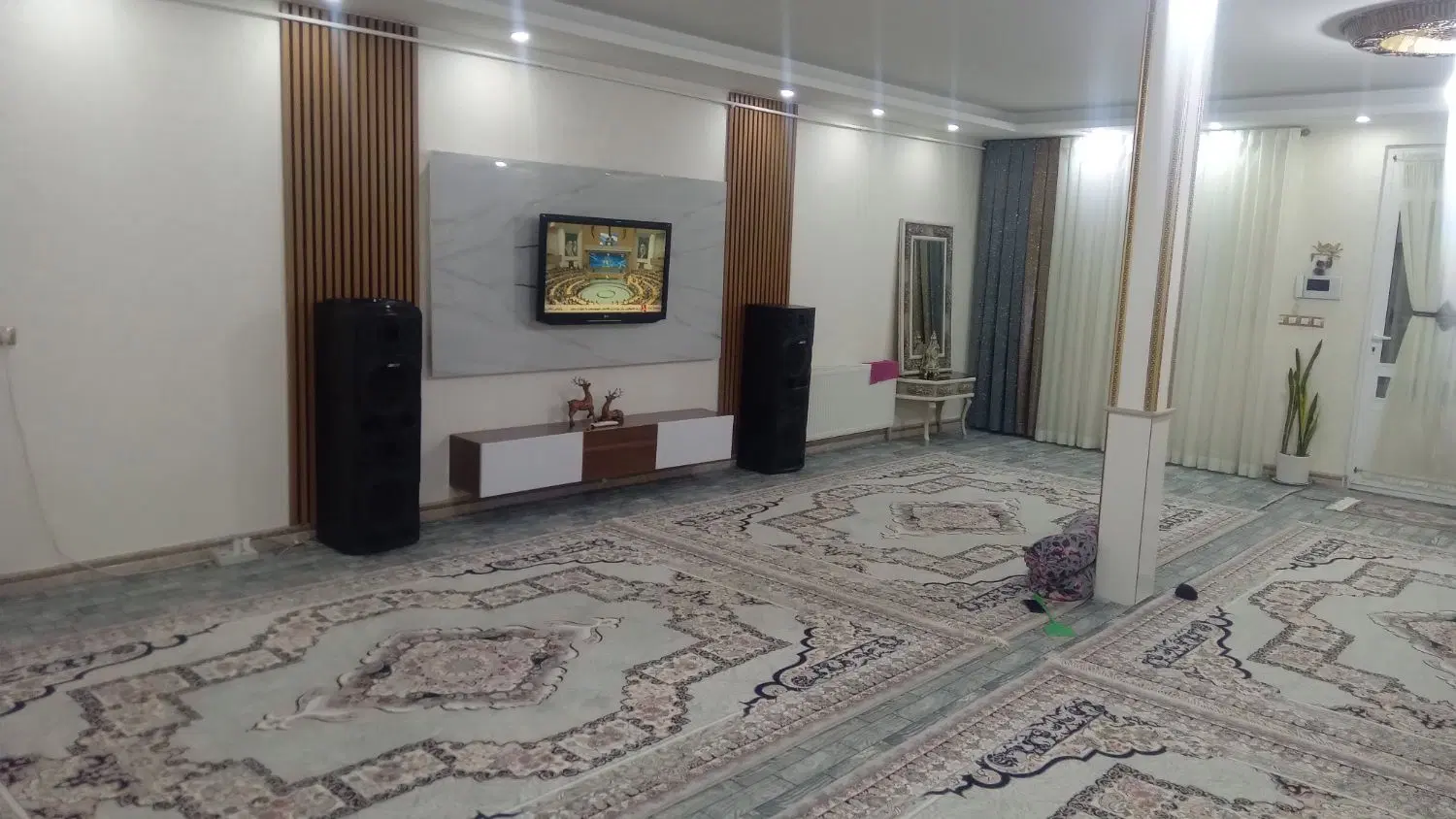 فروش خانه ۲۰۰متری شهرک فردوس
