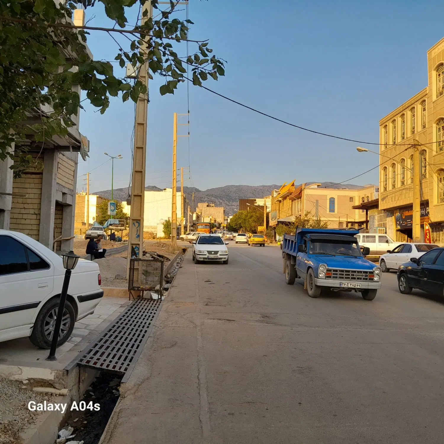 تجاری مسکونی