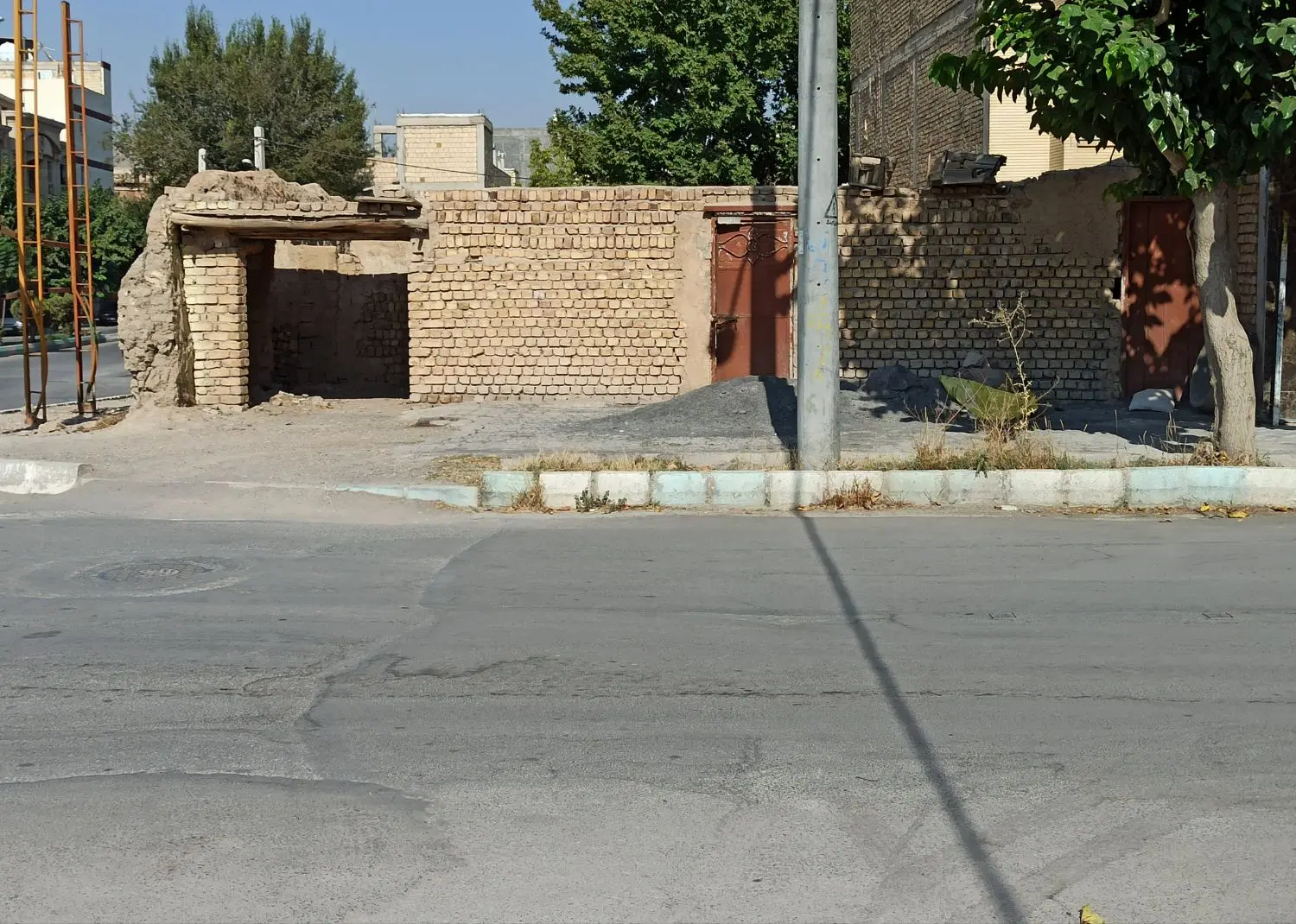 زمین تجاری مسکونی دیزیچه