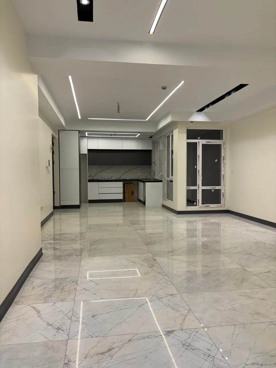 ۱۲۲متر ۳خواب تاپ لوکیشن