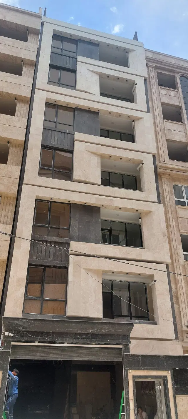 اپارتمان شیک طبقه  پنجم فدک