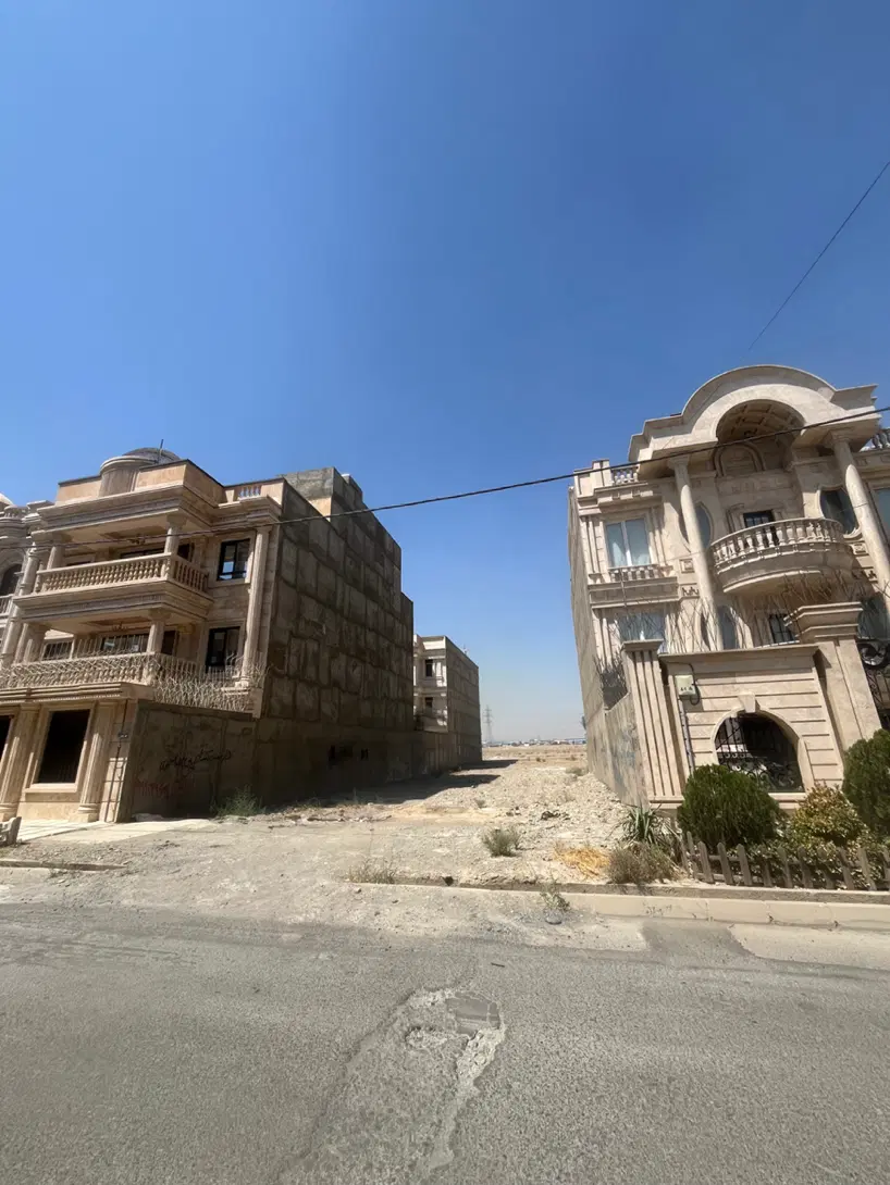 ۲۵۳متر زمین فاز۵ اندیشه تجاری خور ۲کله پیشروی۸۰٪
