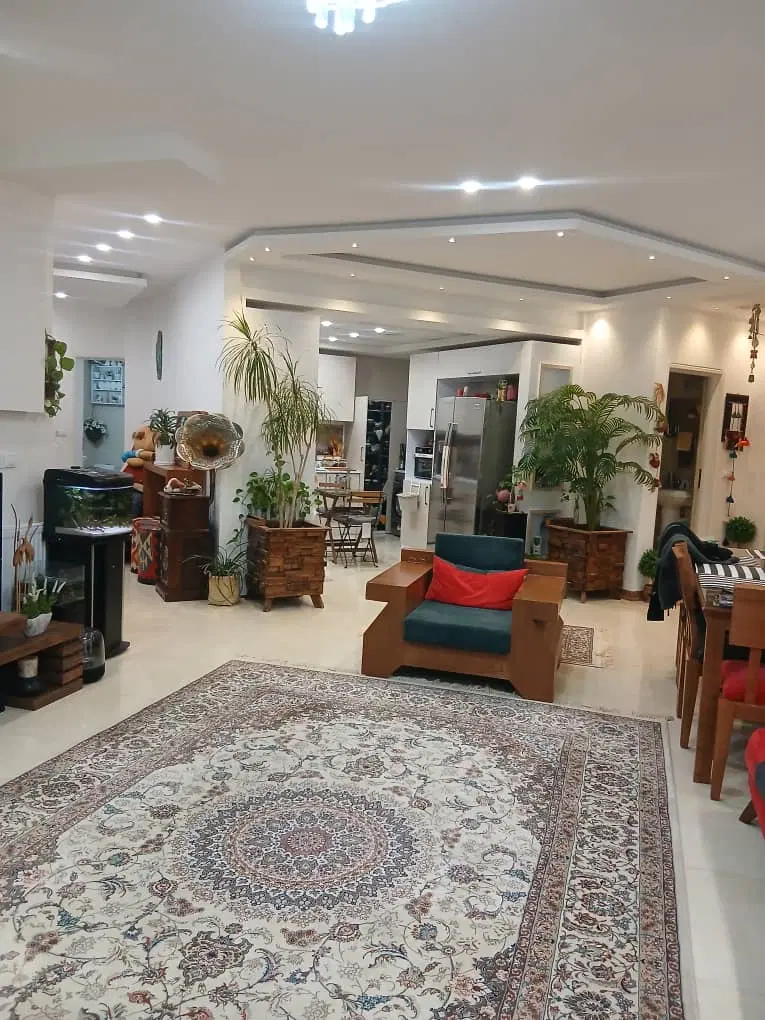 فروش آپارتمان  صدرا ،ملکی  دو خواب صدا وسیما