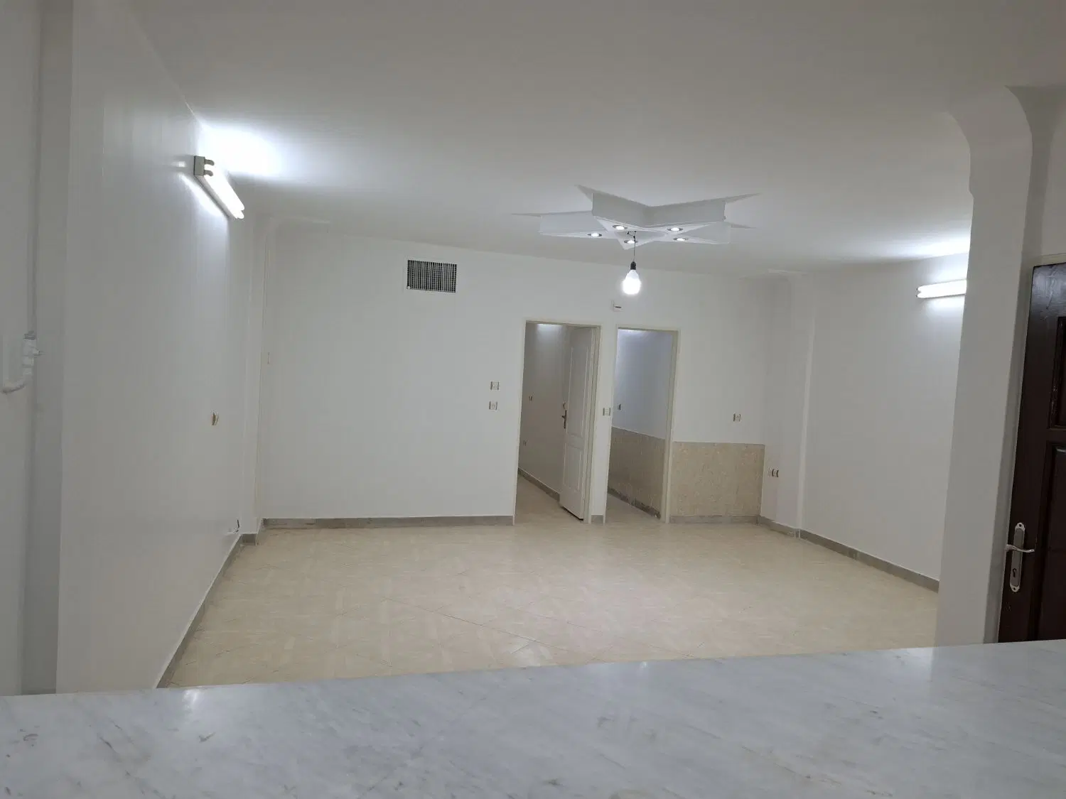 آپارتمان ۷۵متری تک واحدی