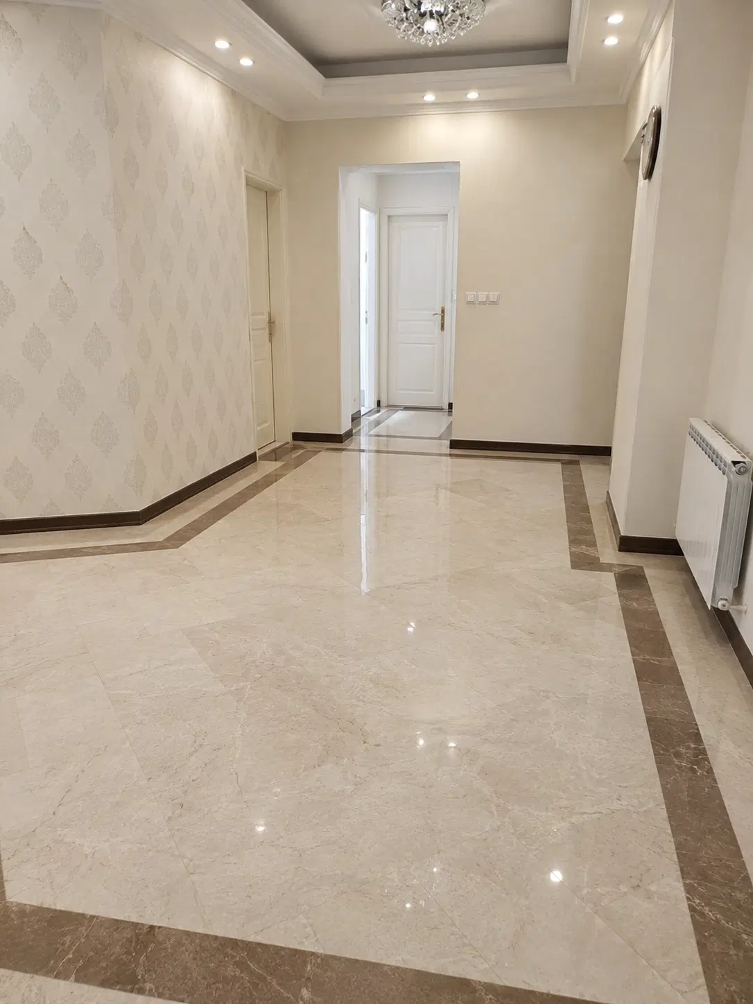 آپارتمان ۸۱ متر۲خواب پونک بین عدل وسردار جنوبی فول