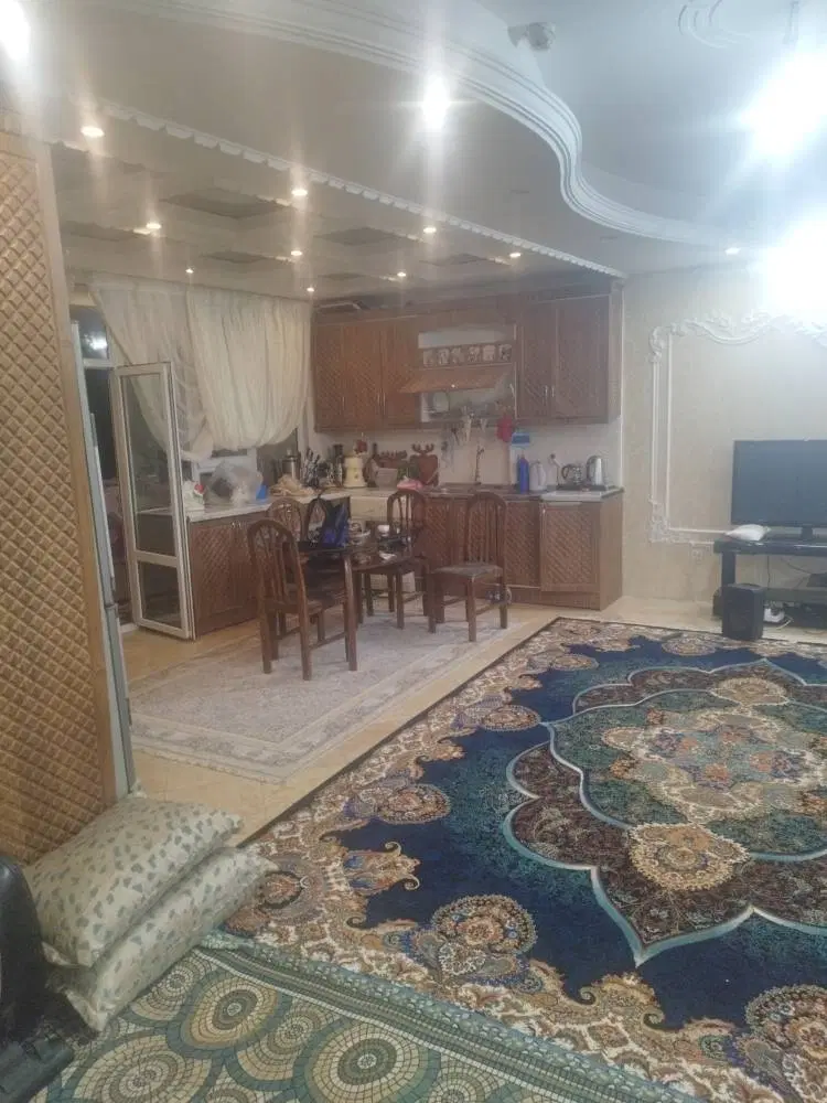 اپارتمان دو خوابه با پارکینگ و اسانسور