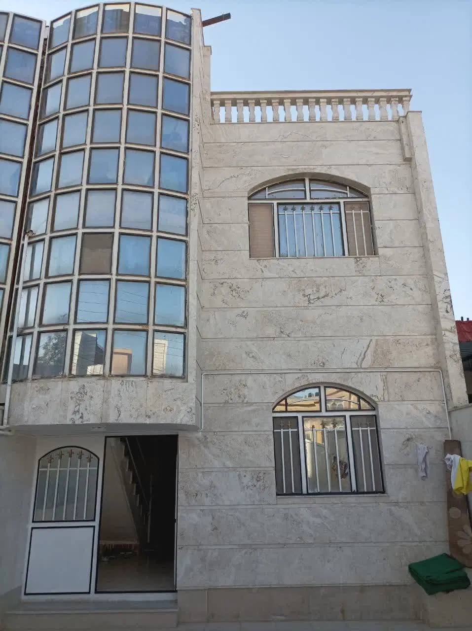 خانه ویلایی دوطبقه سجاد شهر