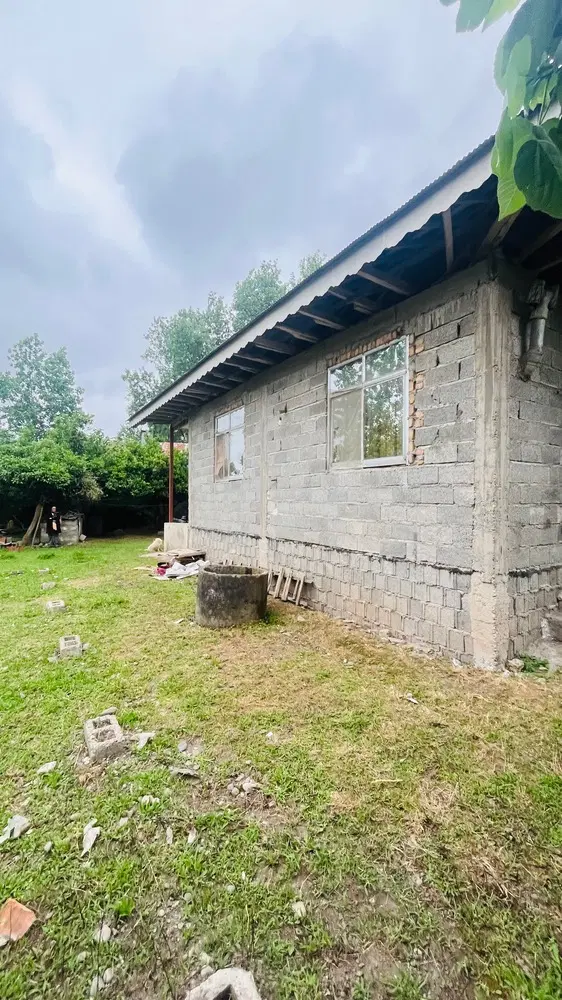 زمین ۴۷۰متر