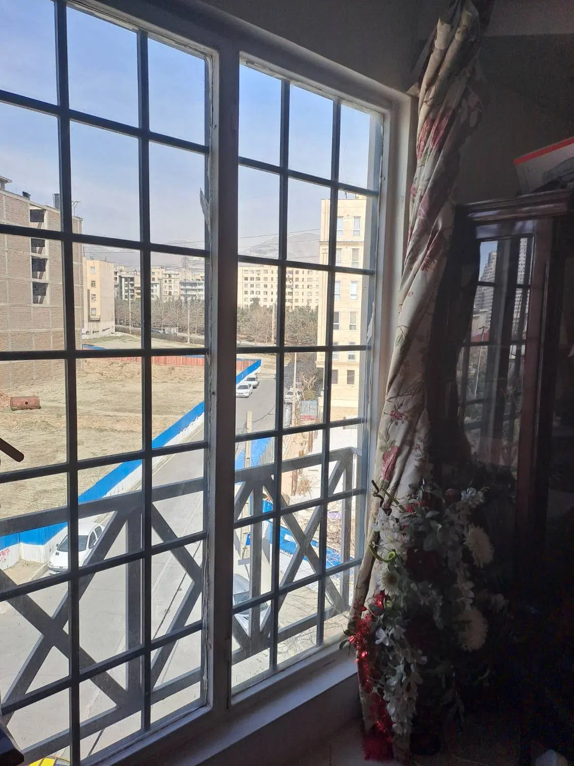 پونک __ باغ فیض _ صبح دوست 80 متر رهن واجاره
