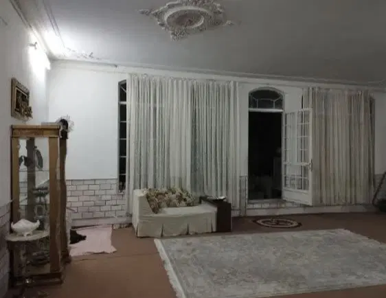 خانه ویلایی حیاط دار