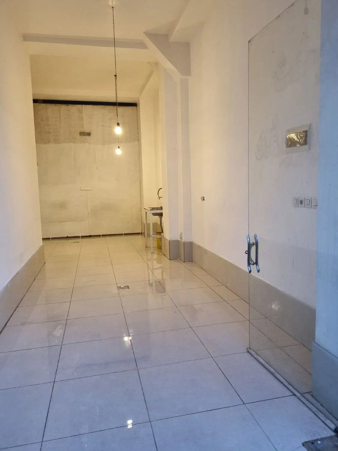 مغازه ۳۴ متری سر دکترخالدی