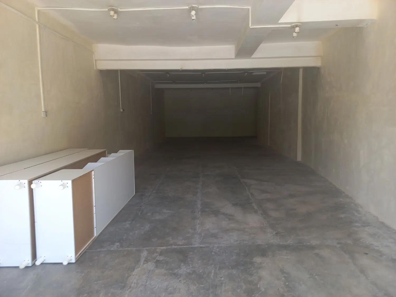اجاره مغازه ۱۳۰ متری