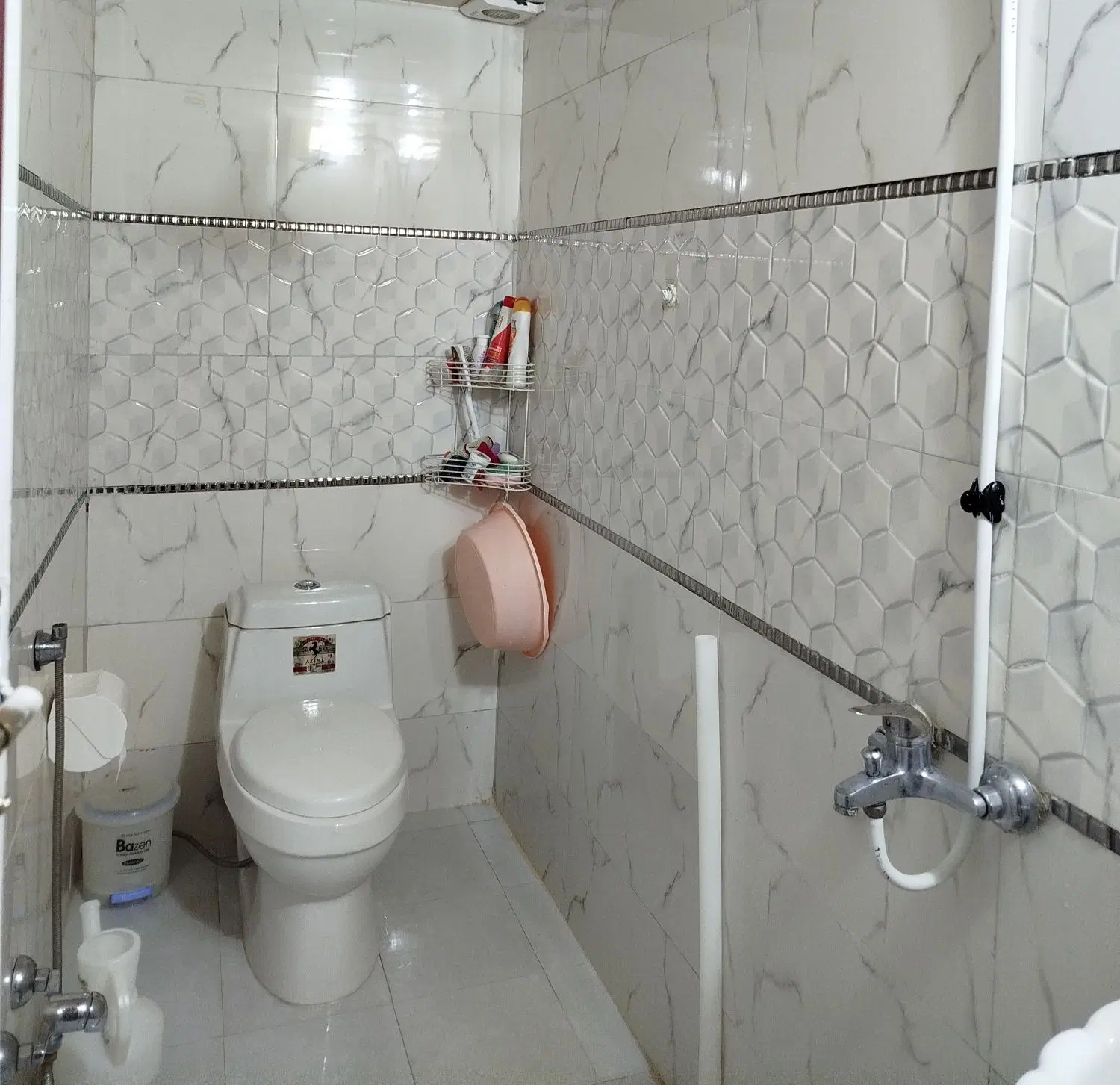 55متر ( جای پارک بدون مزاحم) محدوده سرقنات