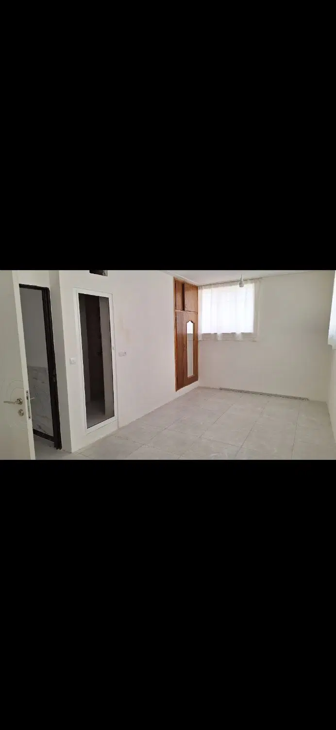 خانه ۱۷۰ متری دو بَرخیابان شهرک جلالیه
