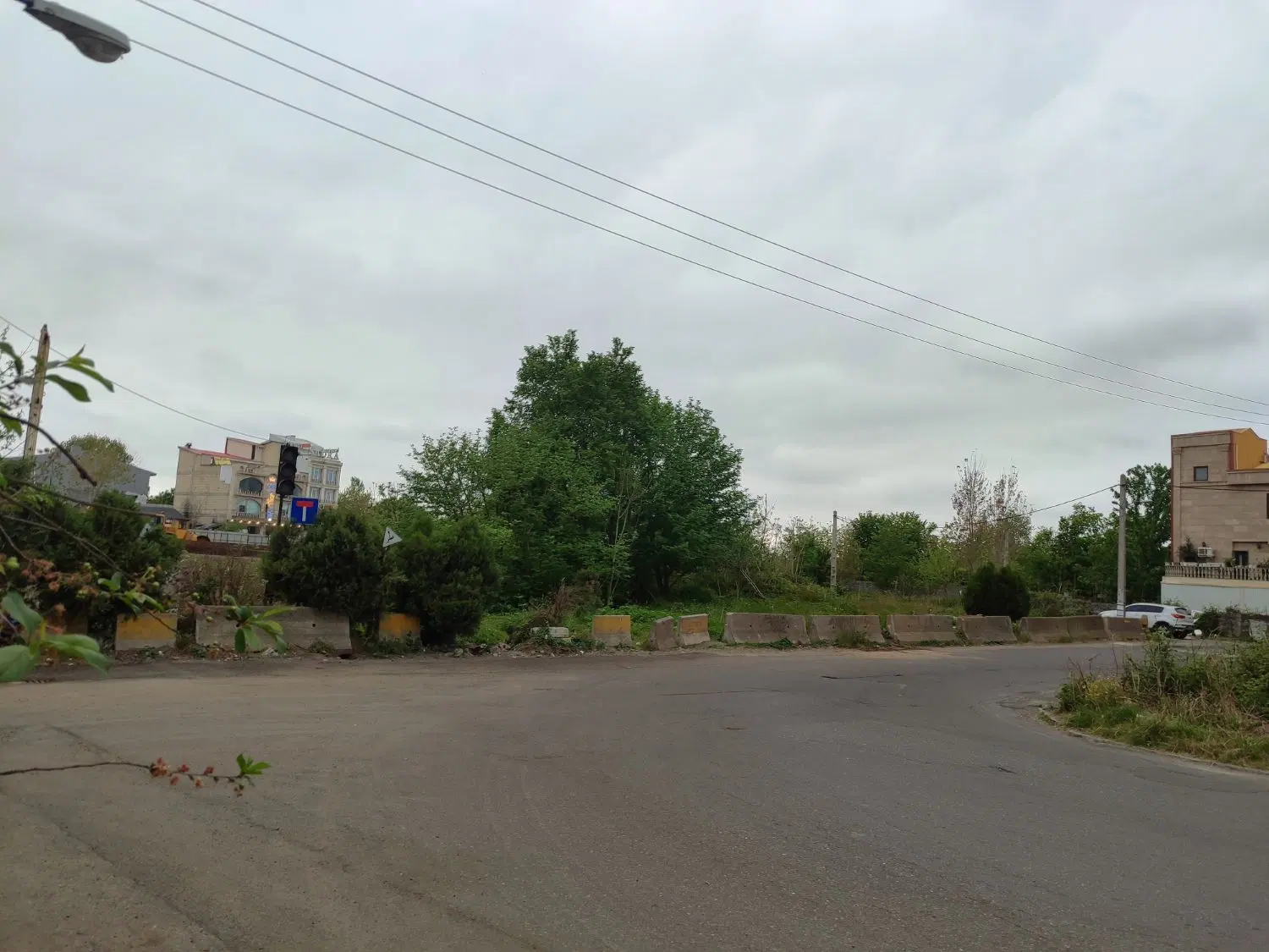 زمین بایر گلسار مناسب برای تجاری متری 280میلیون