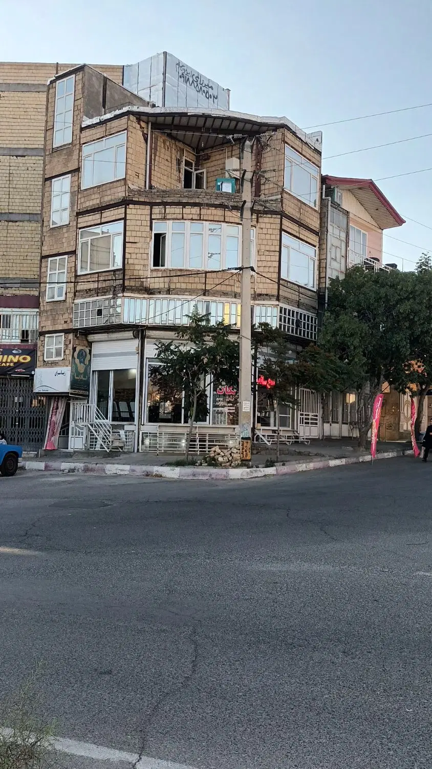اجاره ۵۰ متر زیرزمین در شهرک بسیج فاز یک .
