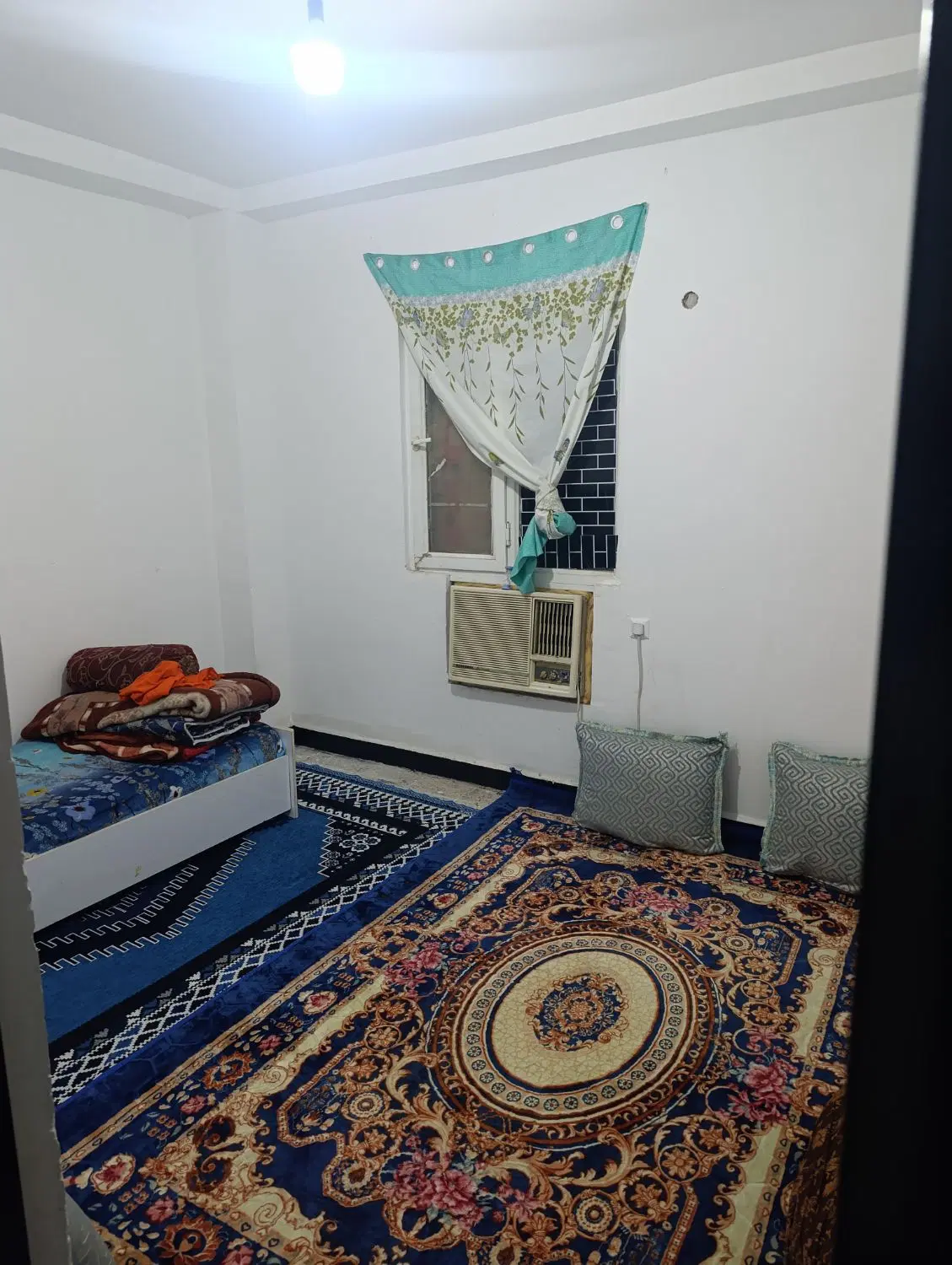 رهن و اجاره سوئیت مبله خیابان وحدت