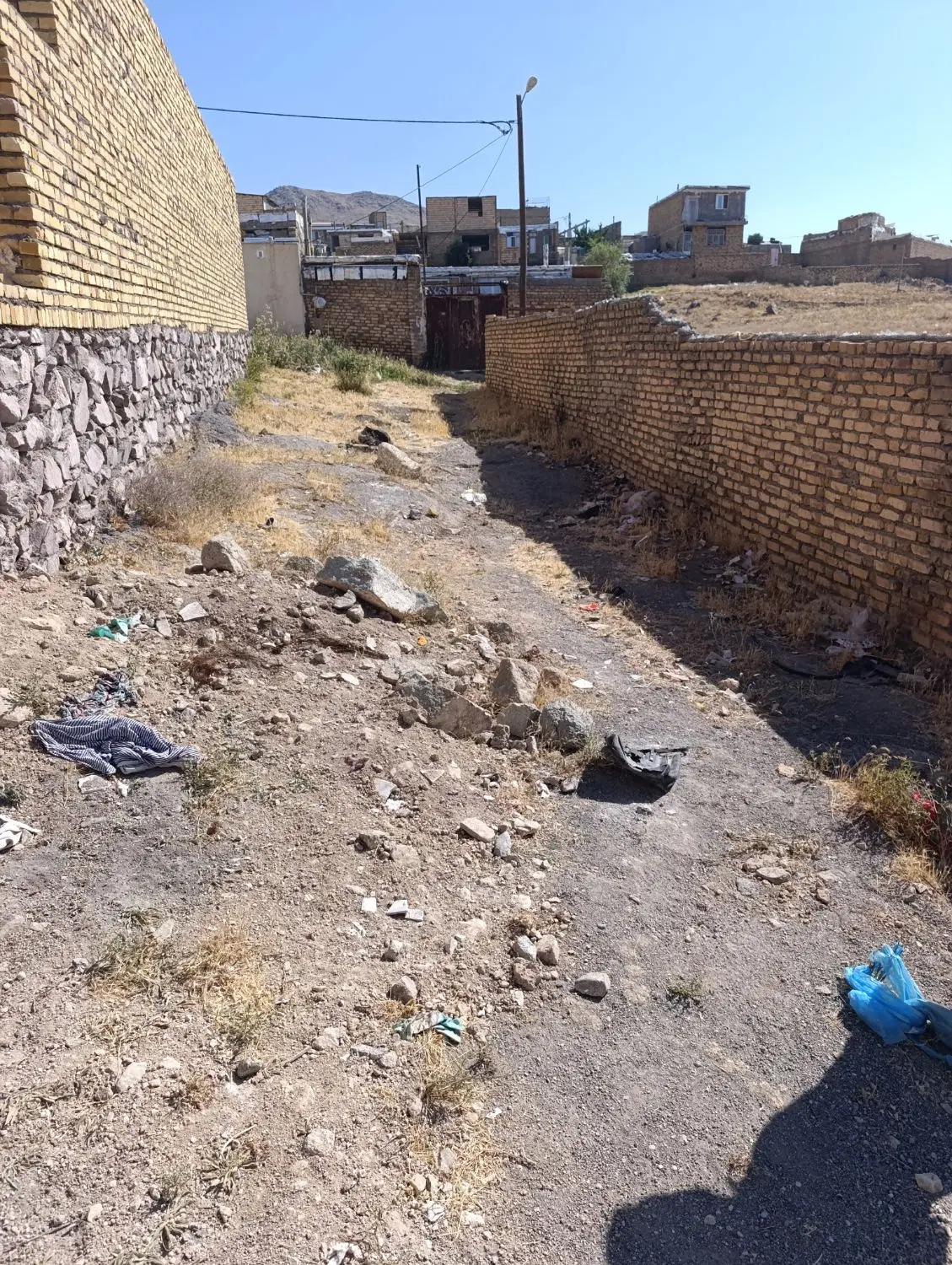 فروش زمین مسکونی در دو اسب موقعیت مناسب