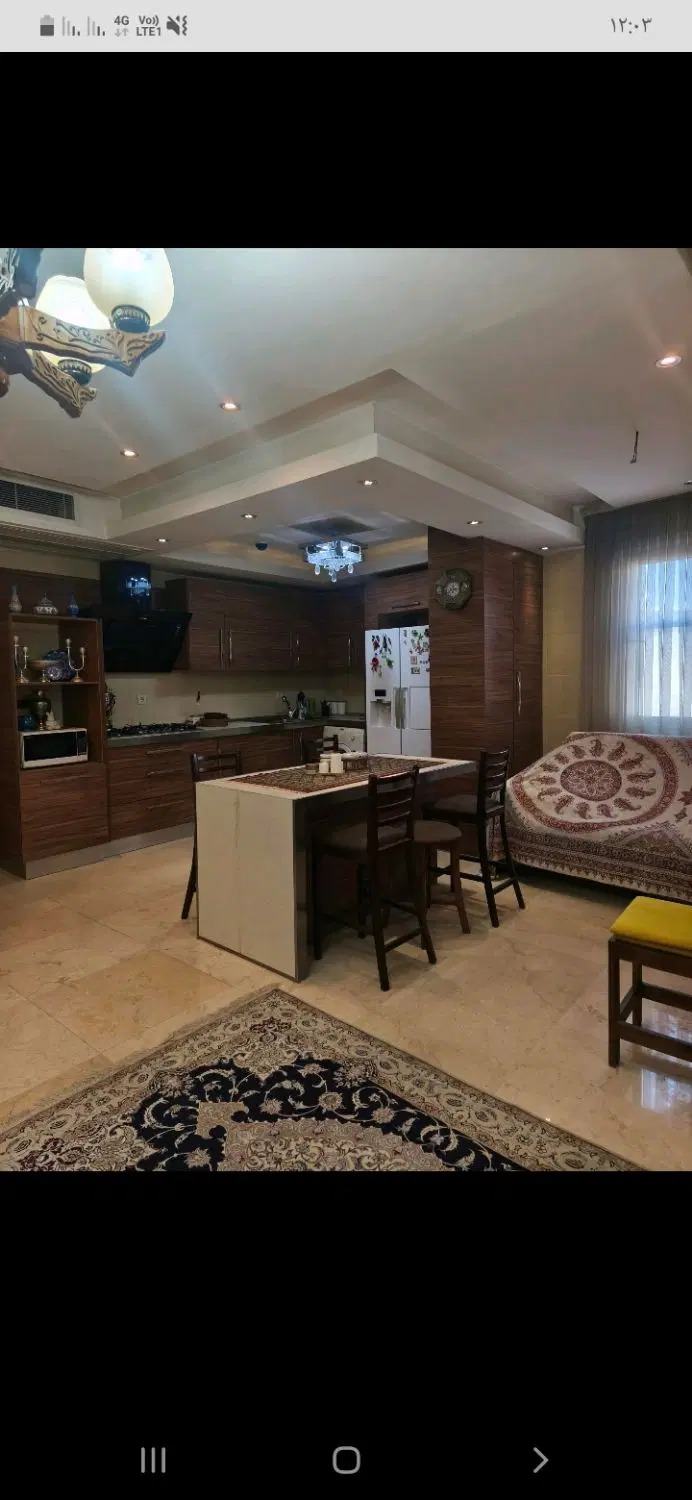 ۱۰۰ متر _ دو خوابه _ نوساز _ باغ دریاچه