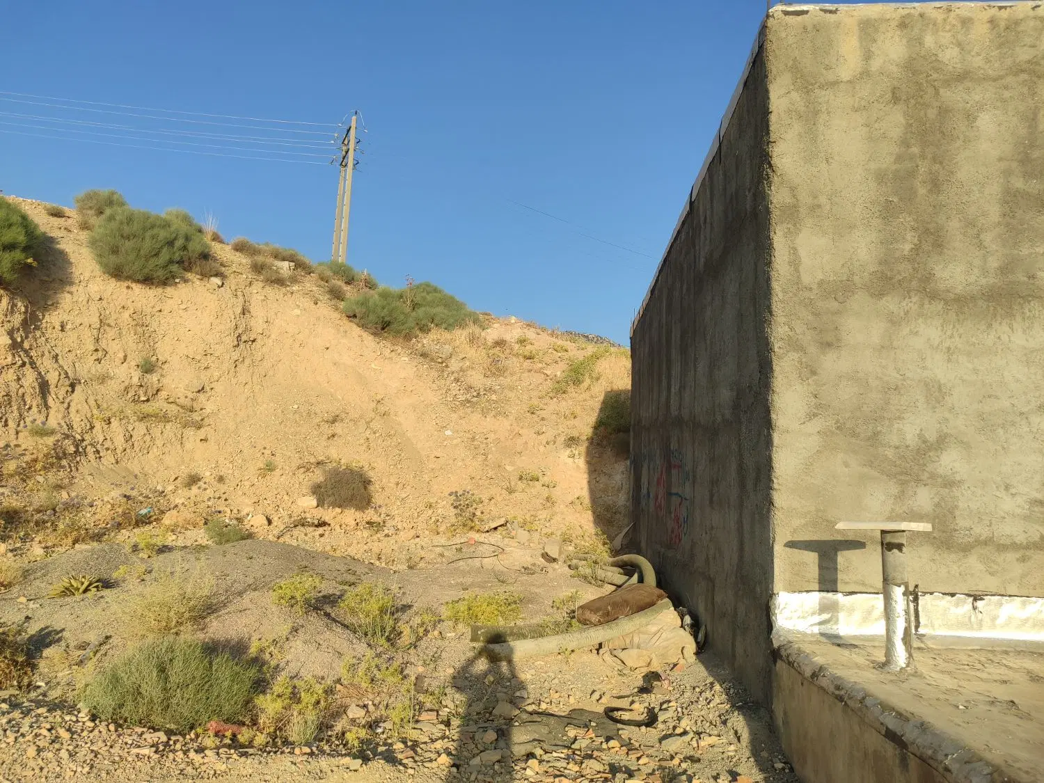 زمین کلنگی،ریزوندی توحید ۸