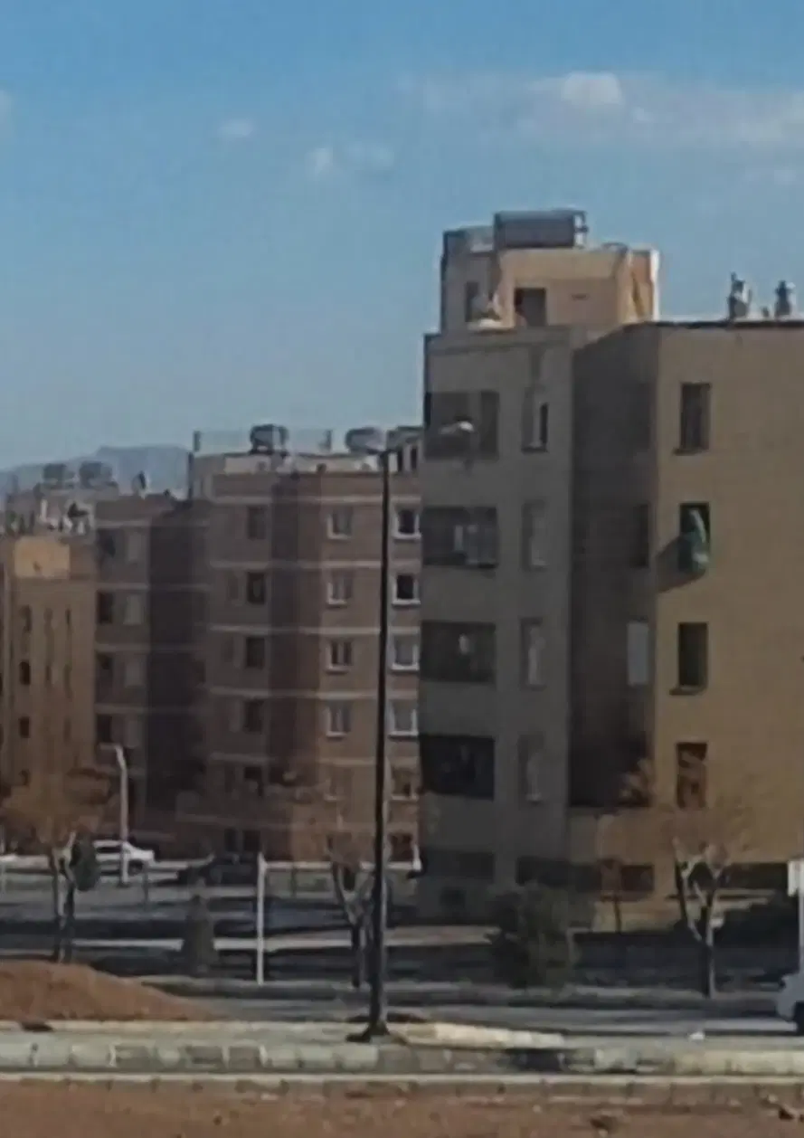 محله F4 طبقه اول سند تک برگ ‌ پارکینگ مسقف
