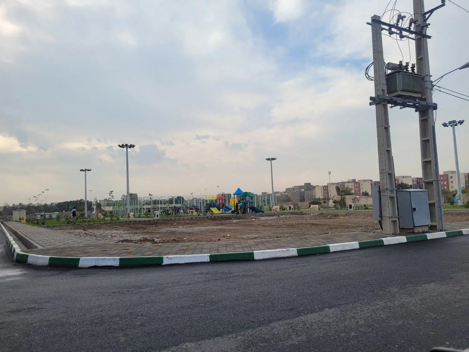 زمین 200 متری واقع در شهرک وصال