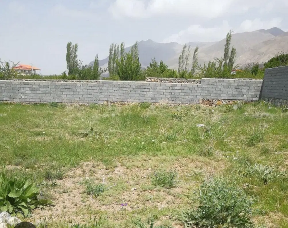 زمین ملک الشعرا