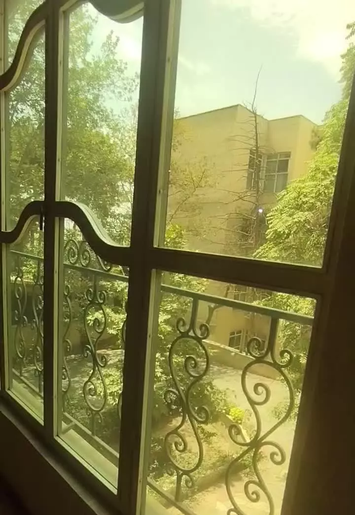 ۱۴۰متر۲۰ساله جردن امانیه_۳خواب_تخلیه_تک برگ شخصی