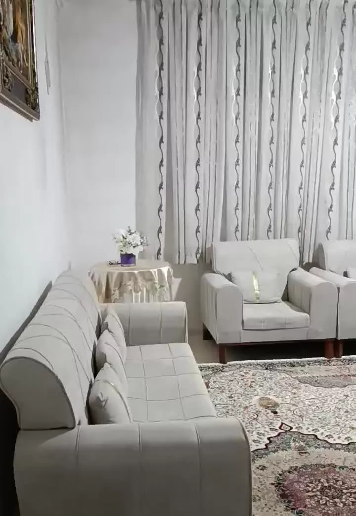 فروش واحد ۷۰متری در خادم آباد