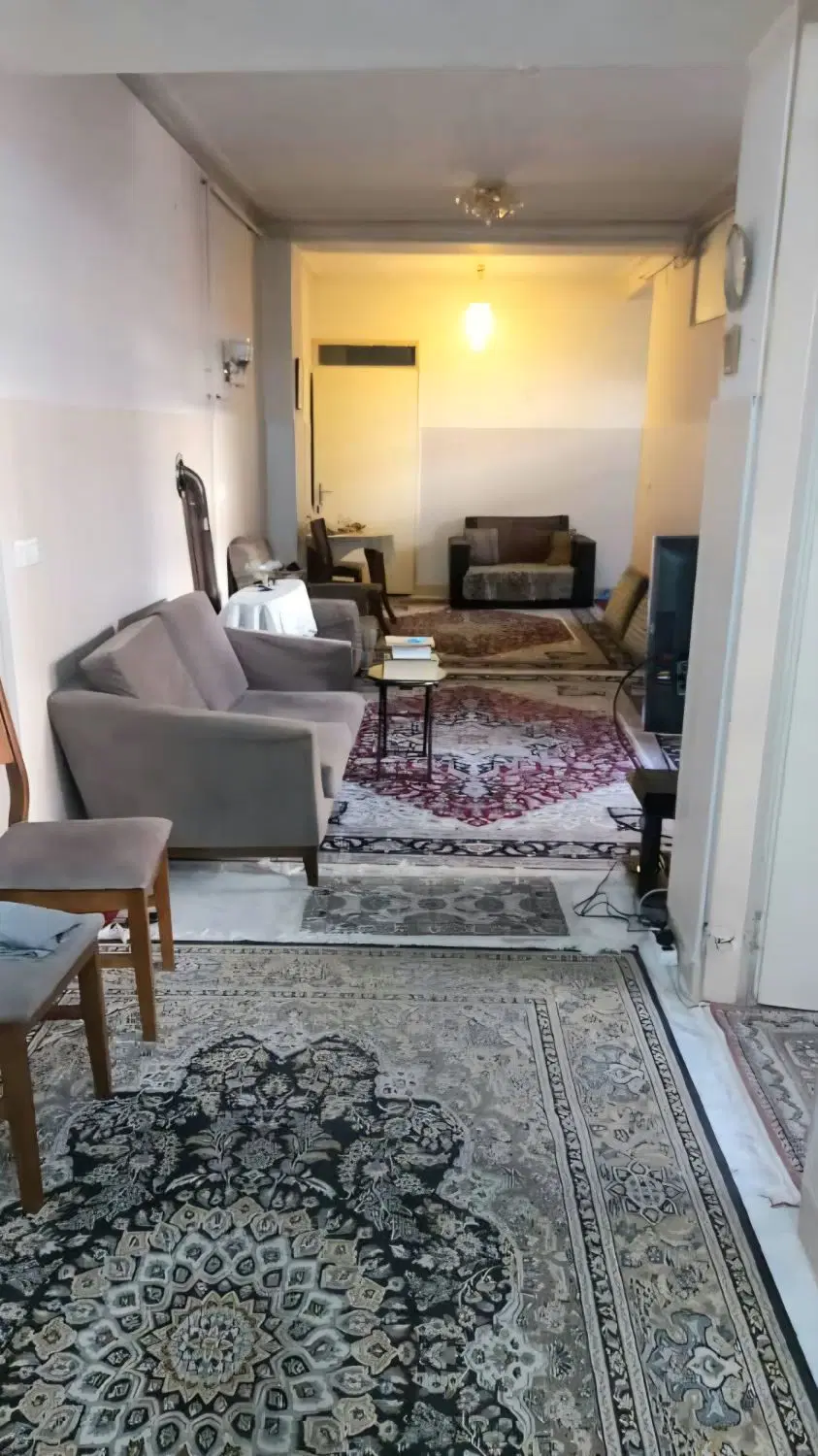 آپارتمان ۹۵ متردو خوابه سندتک برگ پارکینگ شهرداری