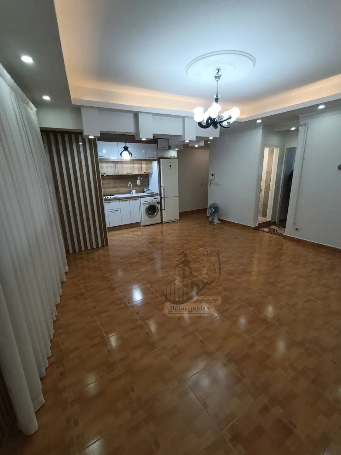 واحد 68 متری فول امکانات پارکینگ اسانسور