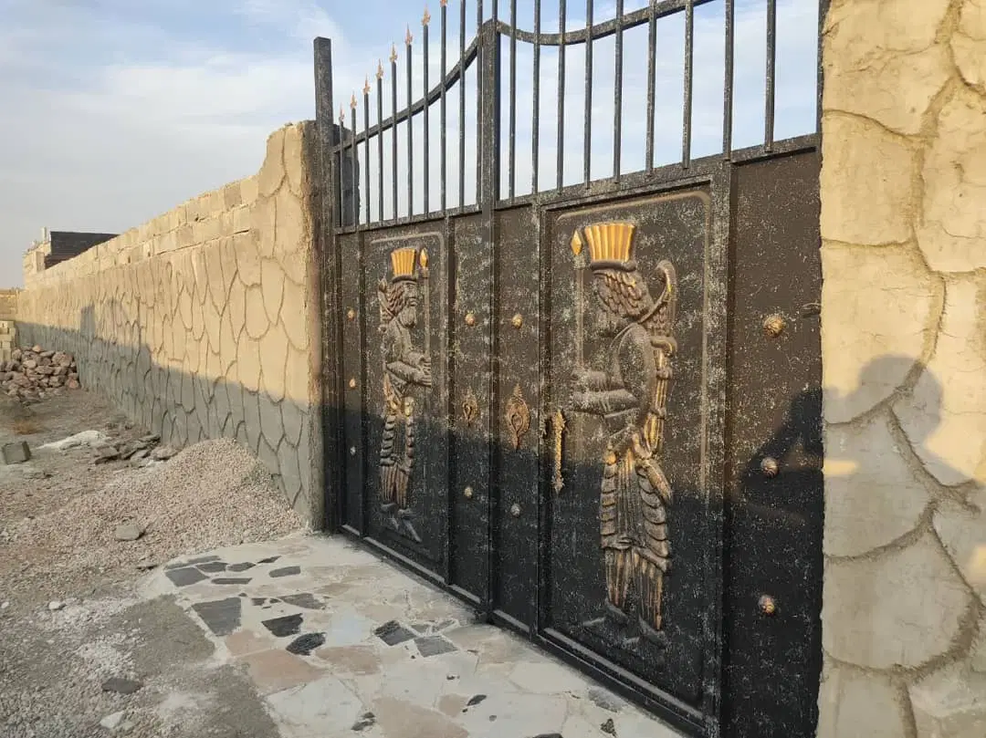 چهاردیواری باغی_در بهترین لوکیشن_دسترسی قوی