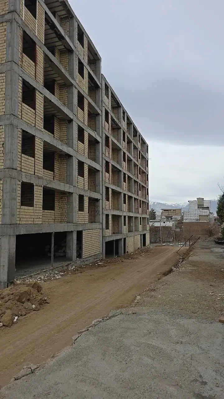 آپارتمان های جنب دادگستری فاز ۸