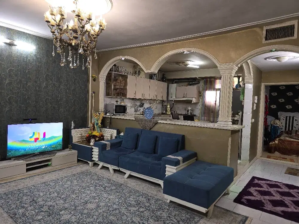 آپارتمان ۸۰ متری دو خواب