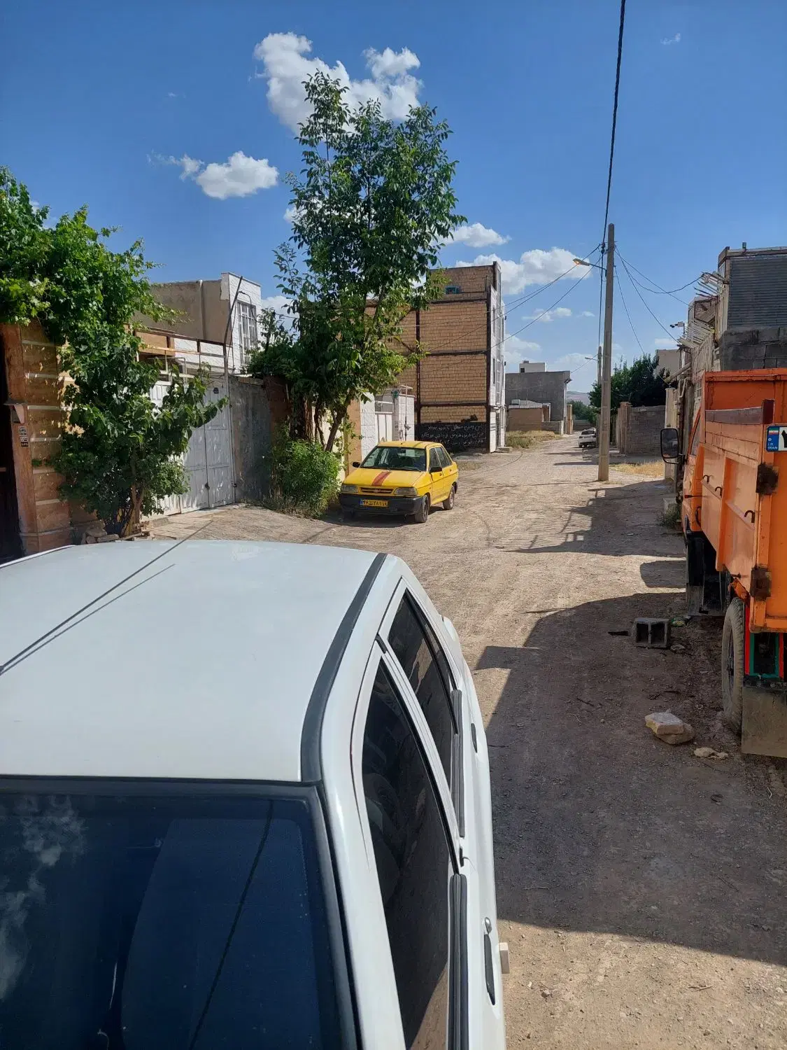 ۹۰متر زمین کرناچی